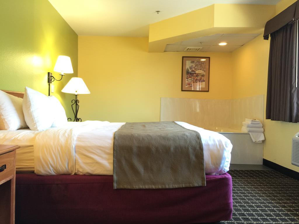 Quality Inn & Suites Harrington - Milford מראה חיצוני תמונה