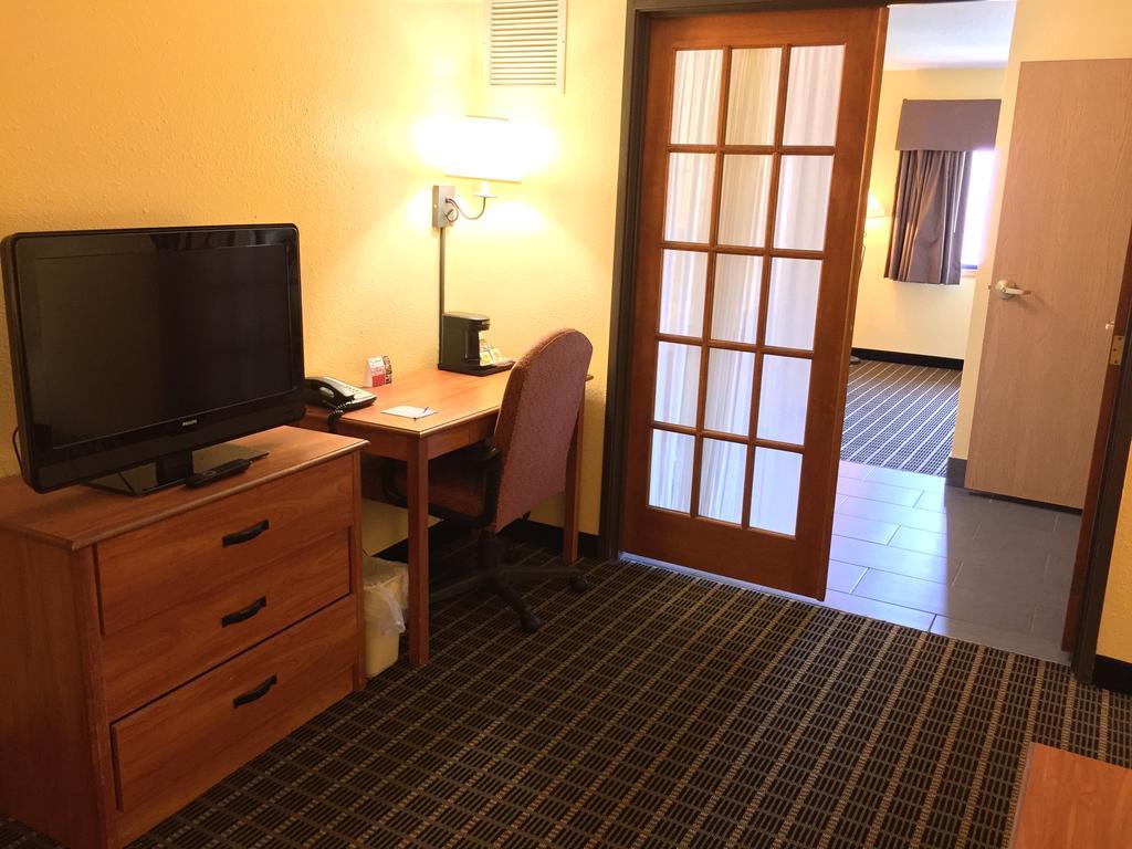 Quality Inn & Suites Harrington - Milford מראה חיצוני תמונה